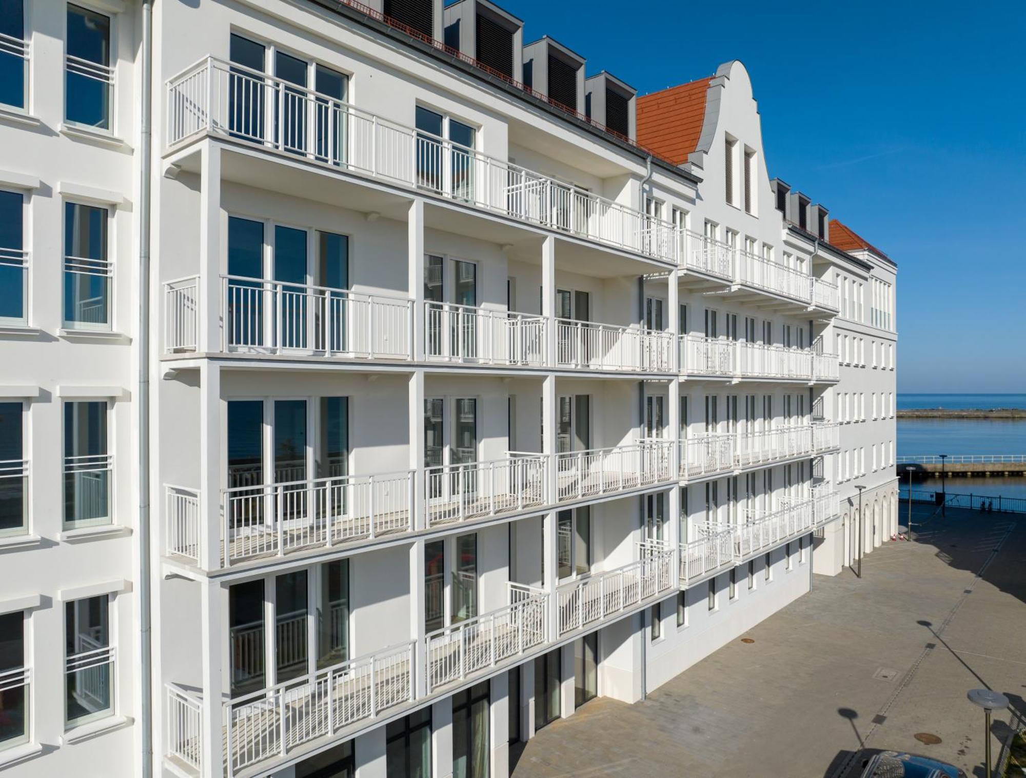 Aparthotel Sea Collection By Marina Royale Ujście-Darłowskie Exterior foto